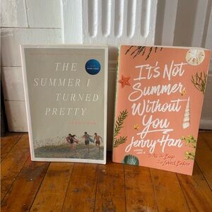 2/$15 🌸 The Summer I Turned Pretty and It’s Not Summer Without You